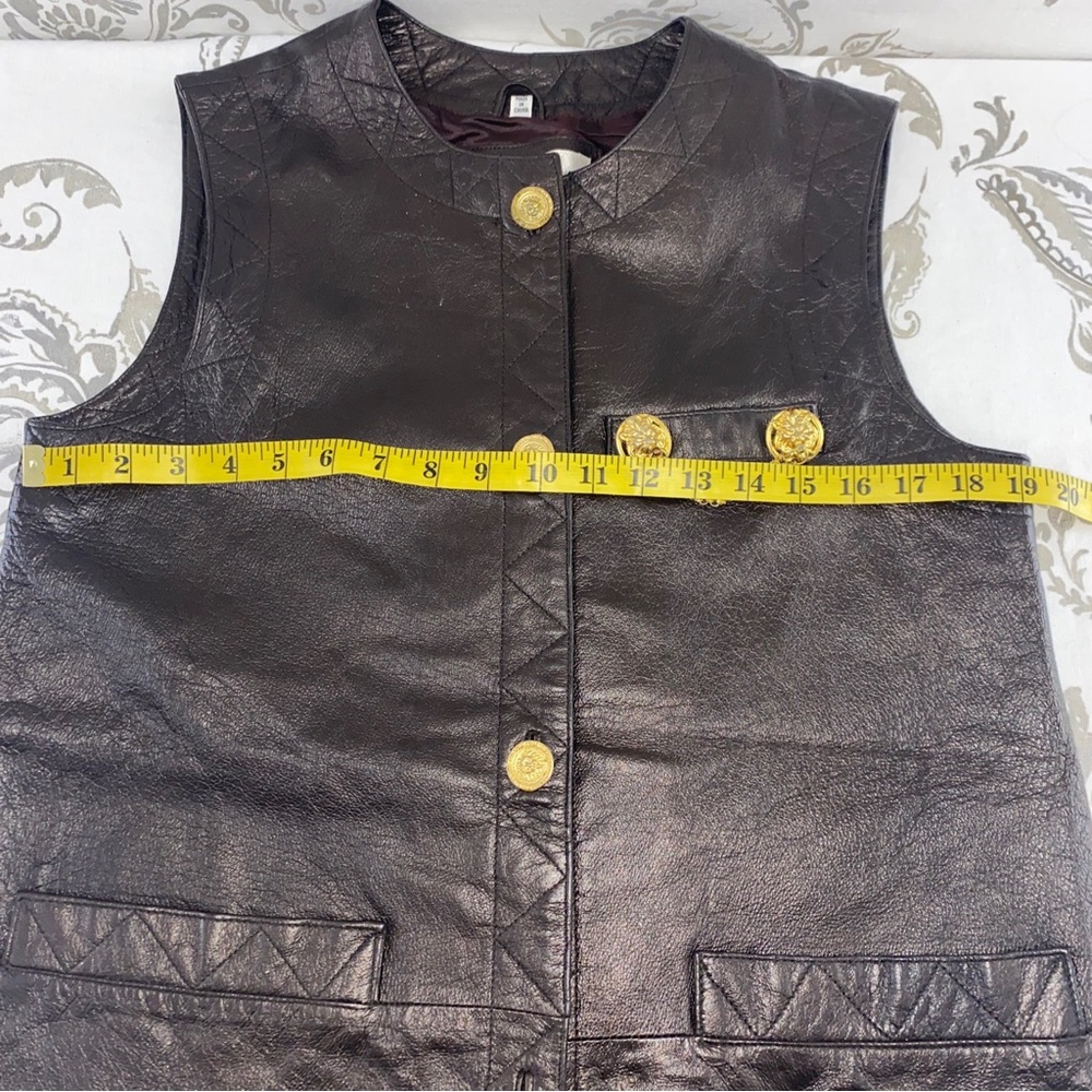 Vintage Mitrani Leather‎ Vest Lion
Head Medallions Size Medium Brown
Rare - Picture 5 of 11